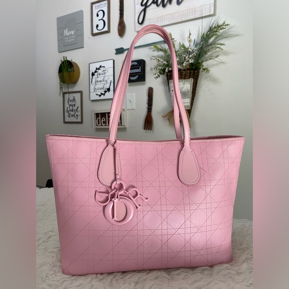 🩷LOW START LUXURY ITEMS LIVESHOW🩷 @MBAGSCOLLECTION ByJing - Picture 16 of 17